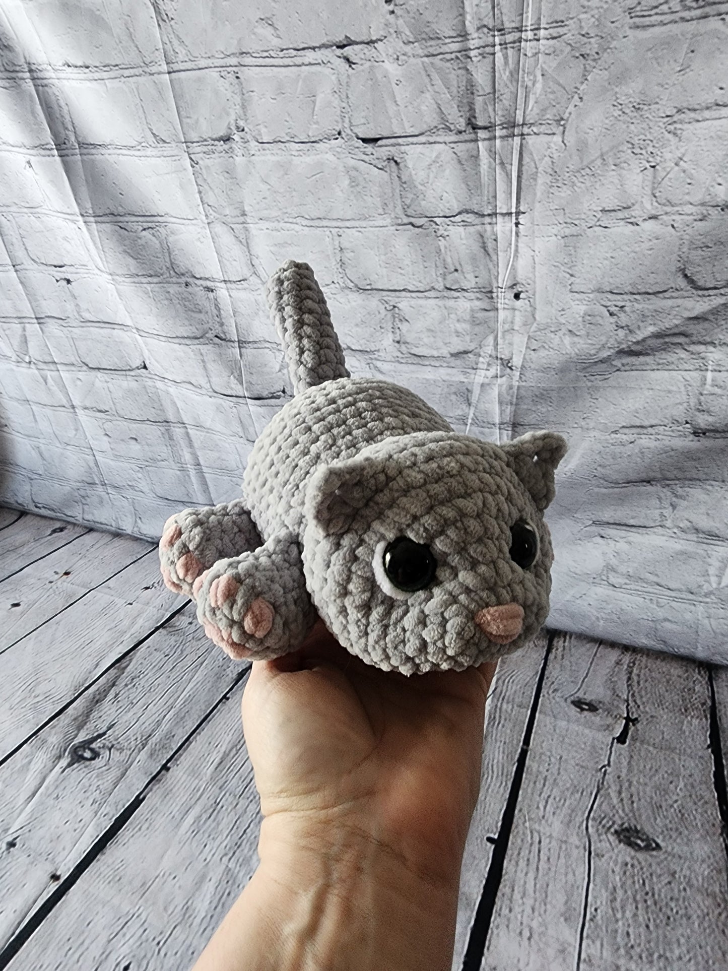 Gray Pouncing Cat